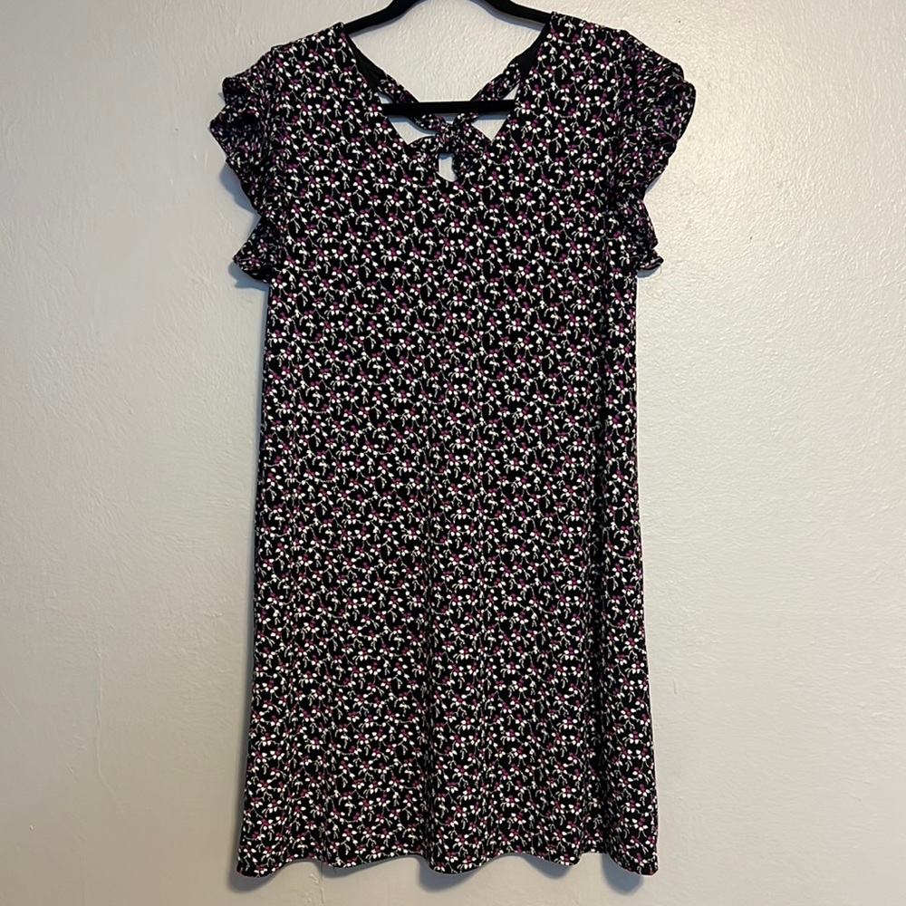 CeCe Floral dress. Size L. Black/White/Purple. Worn once.